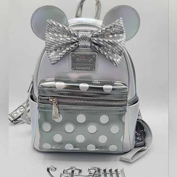 SOLD Loungefly Disney 100 Minnie Mouse Platinum Backpack & Wallet NEW NWT #1635 - Picture 7 of 16